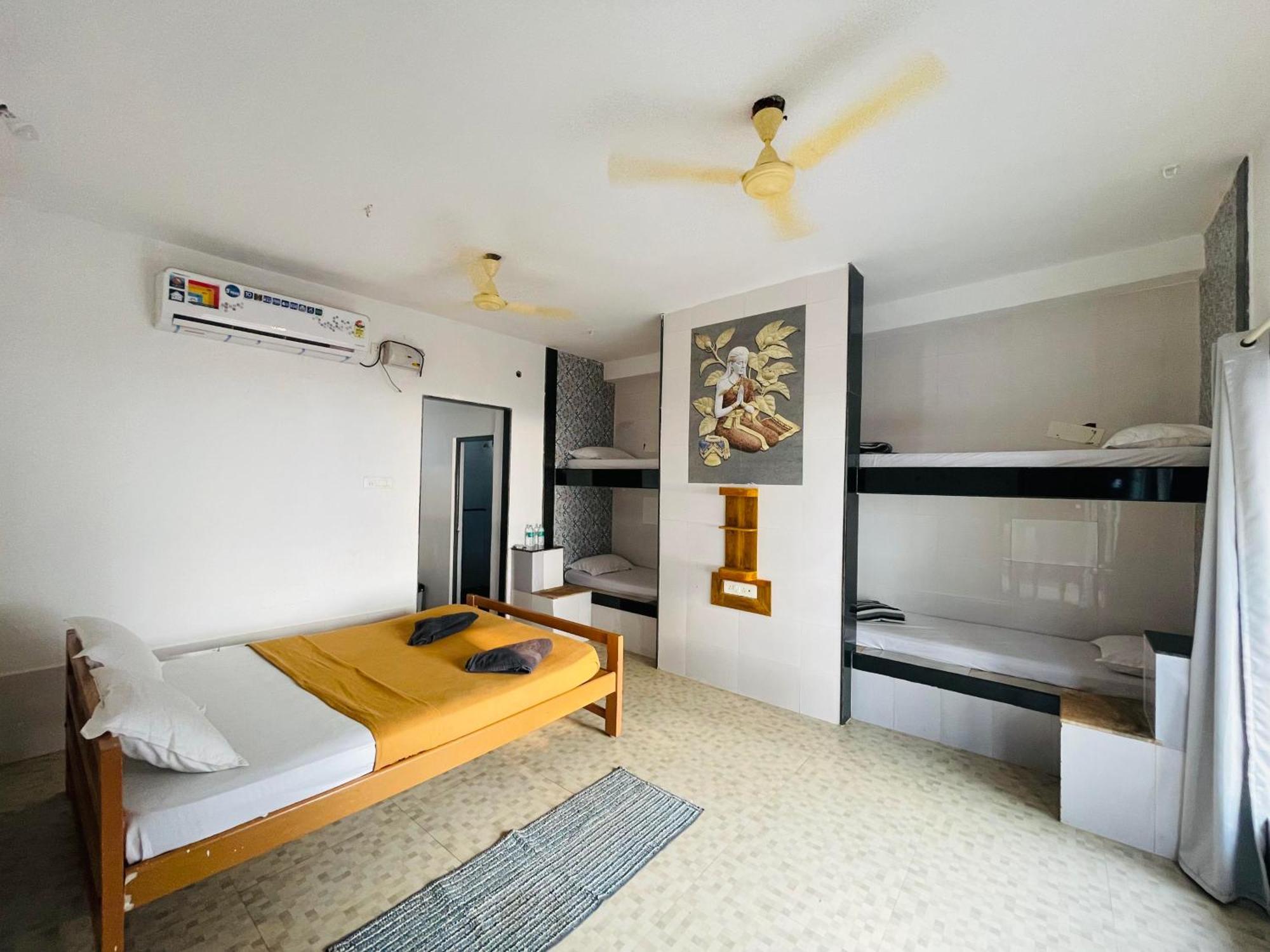 The La Mer Beach Resort Gokarna (Karnataka) Exterior foto